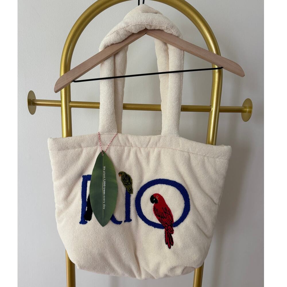 Farm Rio NEW Off-White Embroidered Rio Tote Bag - Picture 3 of 10